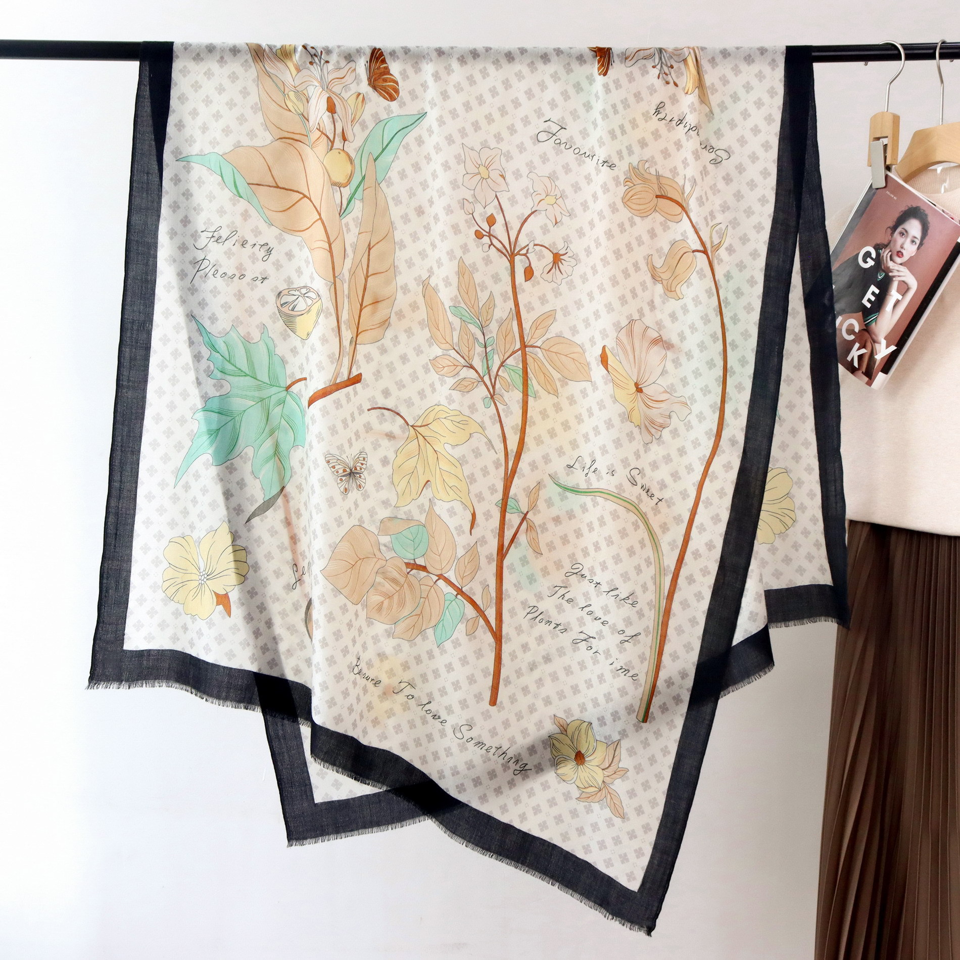 Winter Clothing Hong Kong - Long Tassels Cashmere Shawls Luxury Designers