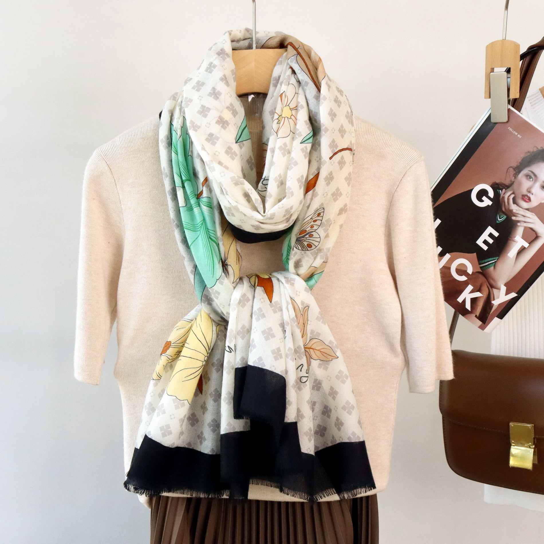 Long Tassels Cashmere Shawls L - Winter Clothing Hong Kong review and price